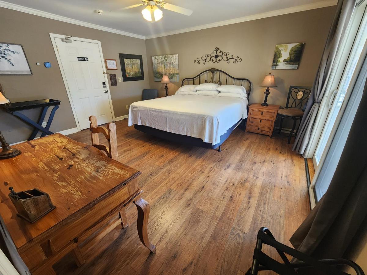 Elder Mountain Room At Tennessee Riverplace Chattanooga Eksteriør bilde