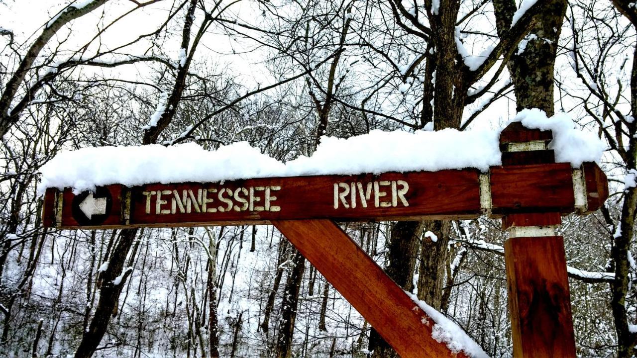 Elder Mountain Room At Tennessee Riverplace Chattanooga Eksteriør bilde